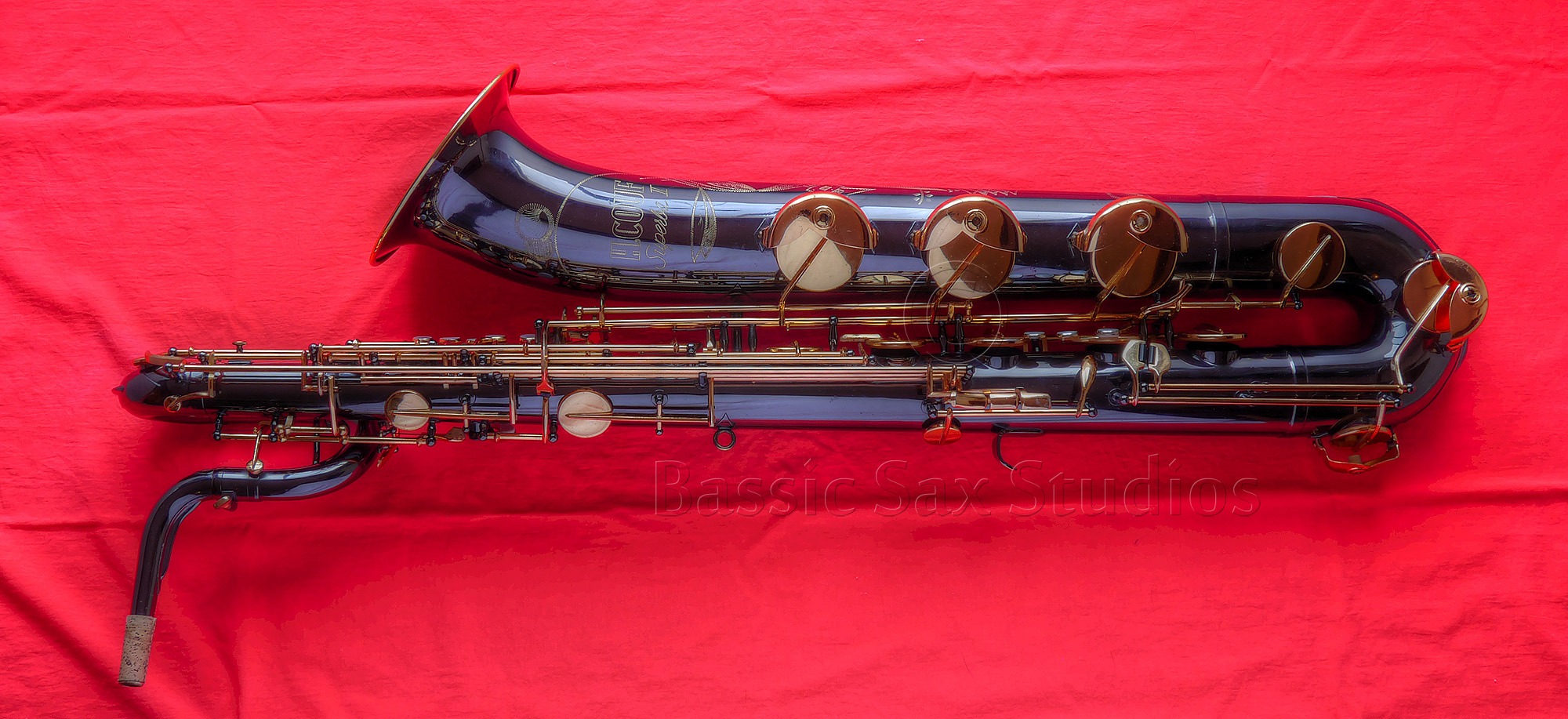 What exactly is a vintage saxophone?