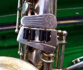 Logo details on Phase 3 Hohner alto 12471. Source: eBay.com
