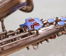 Seller notes sax is from 1949. Source: saxobrainiac on eBay.com saxophone keys, Akustik saxophone, vintage German sax, blue key touches, silver sax,