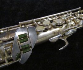 Source: SAXQUEST.COM on eBay.com Eugen Schuster, alto saxophone, silver saxophone, saxophone keys, vintage German saxophone, 1940s sax