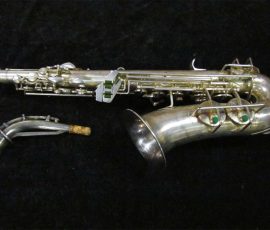 Source: SAXQUEST.COM on eBay.com Eugen Schuster, alto saxophone, silver saxophone, saxophone keys, vintage German saxophone, 1940s sax