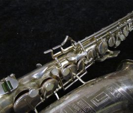Source: SAXQUEST.COM on eBay.com Eugen Schuster, alto saxophone, silver saxophone, saxophone keys, vintage German saxophone, 1940s sax