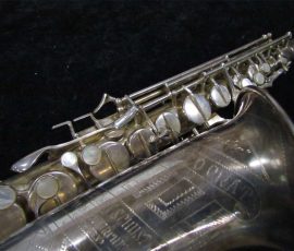 Source: SAXQUEST.COM on eBay.com Eugen Schuster, alto saxophone, silver saxophone, saxophone keys, vintage German saxophone, 1940s sax