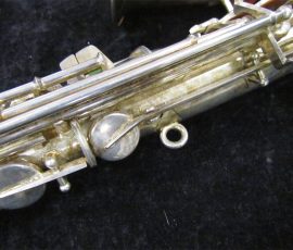 Source: SAXQUEST.COM on eBay.com Eugen Schuster, alto saxophone, silver saxophone, saxophone keys, vintage German saxophone, 1940s sax