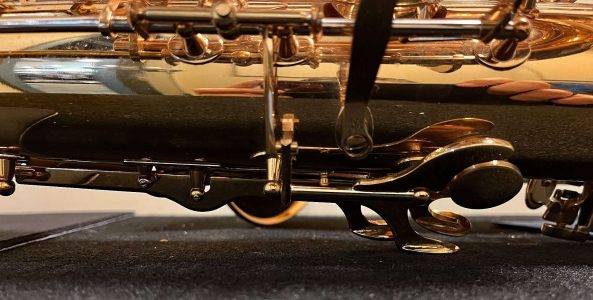 saxophone keys, bass saxophone, P. Mauriat, PM-350,