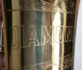Diamond tenor 162xx D&J copy of The New King. Source: A Friend of Bassic Sax vintage German saxophone, Dörfler & Jörka, Diamond, stencil sax, bell engraving, two-tone horn, D&J copy of Keilwerth The New King