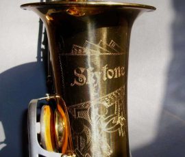 Skytone alto # 144xx Copy the The New King. Source: nedjo19 on eBay.de vintage German saxophone, Dörfler & Jörka, Skytone, stencil sax, bell engraving, two-tone horn, D&J copy of Keilwerth The New King