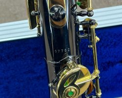 Source: Mark's Boutique on reverb.com Keilwerth SX90R straight alto sax, black nickel with gold lacquer bell & keys, serial number, right rest, posts & key guard details