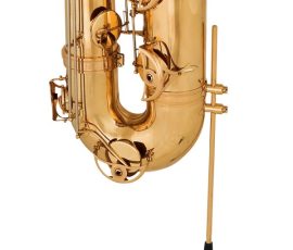 Source: raffaeleinghilterra.it Arnolds & Sons bass saxophone, Jinbao-made bass saxophone, short wrap bass, stencil sax, Chinese bass sax, Super Action 80 Series II copy,