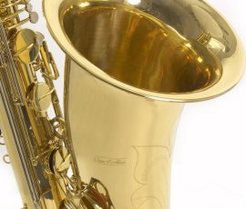 Source: eBay.com Gear 4 Music bass saxophone, Jinyin-made bass saxophone, long wrap bass, stencil sax, Chinese bass sax, vintage American style, Conn New Wonder bass sax copy