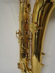 Source: Noteworthy Music on eBay.com Jinyin bass saxophone, long wrap bass, Chinese bass sax, vintage American style, Conn New Wonder bass sax copy