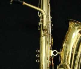 Source: Noteworthy Music on eBay.com Orpheo bass saxophone, Jinyin-made bass saxophone, long wrap bass, stencil sax, Chinese bass sax, vintage American style, Conn New Wonder bass sax copy,