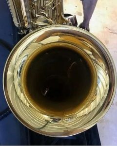 Source: vicdev99 on eBay.com Stagg bass saxophone, Jinbao-made bass saxophone, short wrap bass, stencil sax, Chinese bass sax, Super Action 80 Series II copy,
