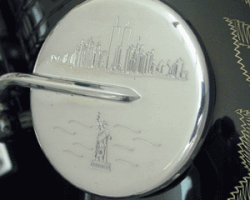 DG-402BN Alto Sax DG-402BN alto sax, Dave Guardala alto saxophone, key engraving, New York Series, New York skyline, Twin Towers, Statue of Liberty