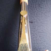 Dave Guardala alto # unknown. Made in China or Taiwan. Source: selmervi on eBay. com Dave Guardala alto sax, Asian-made saxophone, lacquer with silver bell and neck