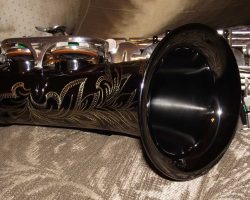 Serial # 012xxx. Source: gbyrd33 on SOTW.net DG400BN Alto Sax, Dave Guardala alto saxophone, floral engraving, black nickel plated with silver plated keys, B&S