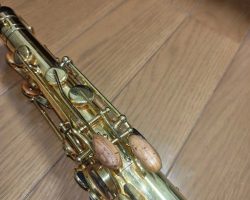 Serial # unknown. Source: no1fieldofjapan on eBay.com DG-500GP, Dave Guardala tenor sax, gold plated tenor saxophone, B&S